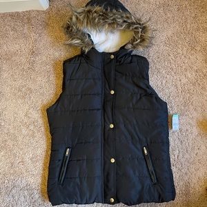 Black Puffer Vest w/ Fur Lined Hood